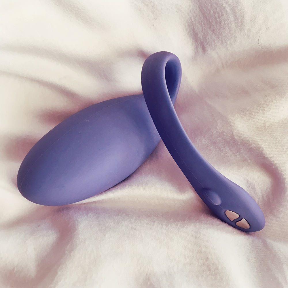 Photo of We-Vibe Jive with antenna coiled sideways
